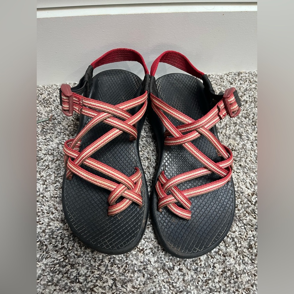 Chaco ZX Women’s Waterproof Hiking Sandals Red with Black Soles Size 6
